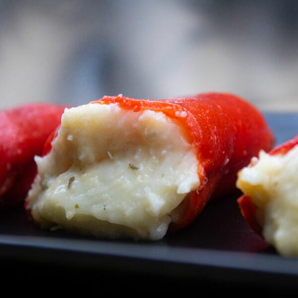 Pimientos rellenos de bacalao sin salsa Gesalaga