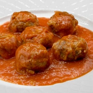 Albóndigas en Salsa de Tomate de Gesalaga