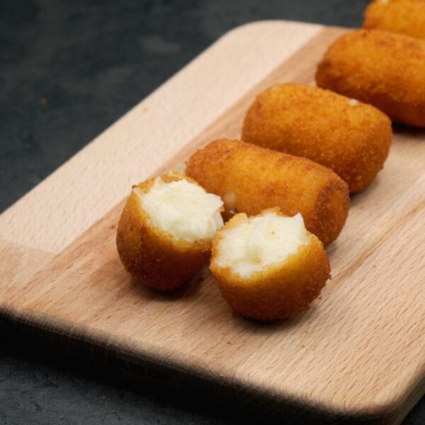 Croqueta y Presumida de queso de oveja