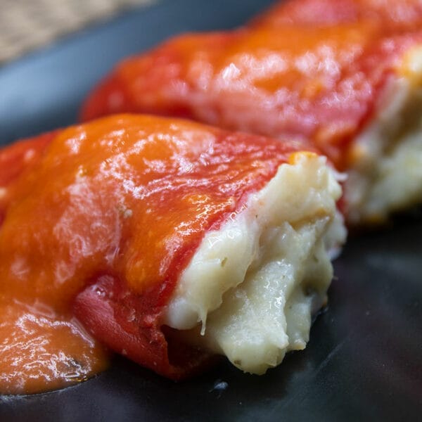 Plato preparado de Pimientos rellenos de Bacalao